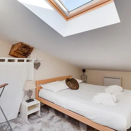 Appartement Le Mansarde - Bail Mobilite Agreable Et Calme En Plein Centre *